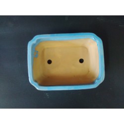 Maceta rectangular 21x16x5.8cm.