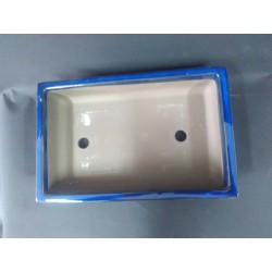 Maceta rectangular 33x22.5x7.5cm.
