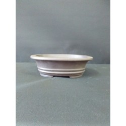 Maceta ovalada 28x24.5x7.5cm.