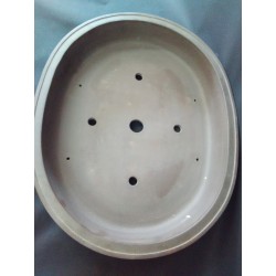Maceta ovalada 56x44x10cm.