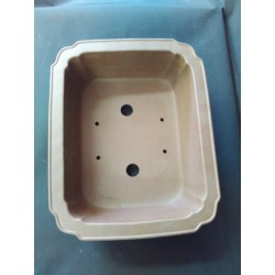 Maceta rectangular 30x24.5x9cm.