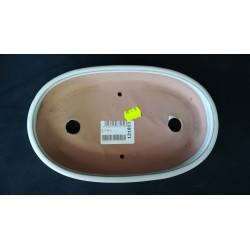 Maceta ovalada 26x17.5x3.5cm.