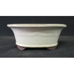 Maceta ovalada 20.5x15.5x8cm.
