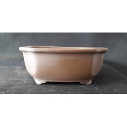 Maceta rectangular 17x14x7cm.